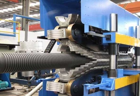 Machine ondulée d'extrusion de tuyau de pe, machine en plastique à haute production de tuyau