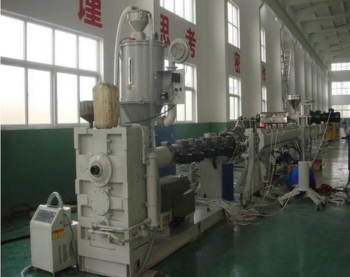 Un bon prix. Ligne en plastique machine en plastique simple d'extrusion de tuyau de la CE d'extrudeuse de tuyau de PE de vis en ligne