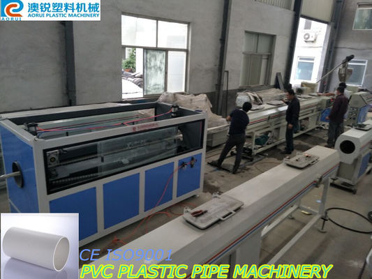 Un bon prix. Le PVC sifflent le tuyau en plastique de machine d'extrusion faisant la chaîne de production d'extrusion de tuyau des machines/PVC en ligne