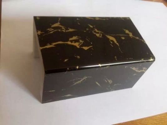 Un bon prix. Chaîne de production de profil du marbre WPC d'Aritificial, extrudeuse de plastique de profil de marbre de PVC en ligne