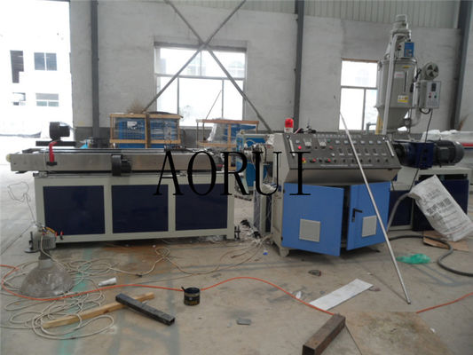 Un bon prix. Ligne en plastique d'extrusion de machine ondulée de tuyau de PVC de PE de pp pour le fil électrique en ligne