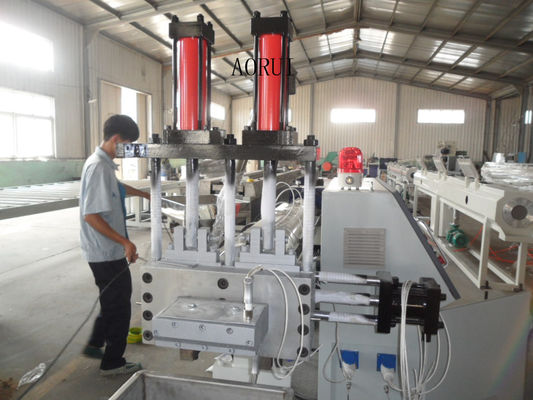 Un bon prix. Plastique de film et de bouteille réutilisant les granules en plastique de LDPE/HDPE de machine faisant la machine en ligne