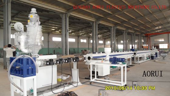Un bon prix. Chaîne de production de tuyau de refroidissement de plastique de PPR et d'eau chaude, machine d'extrusion de tuyau de PPR en ligne