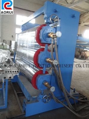 Un bon prix. Machine ondulée creuse de feuille de pp, ligne en plastique durable d'extrusion de feuille en ligne