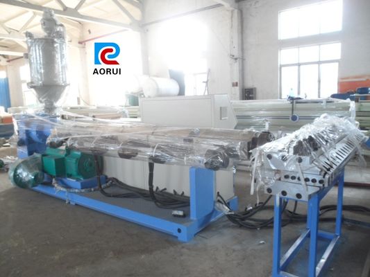 Un bon prix. Multi - ligne composée d'extrusion de conseil de couches, extrusion en plastique à une seule couche de feuille avec l'inverseur d'ABB en ligne