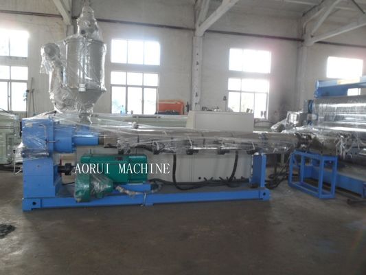 Un bon prix. Machine de panneau de mousse de PVC expulsée double par vis anticorrosion en ligne