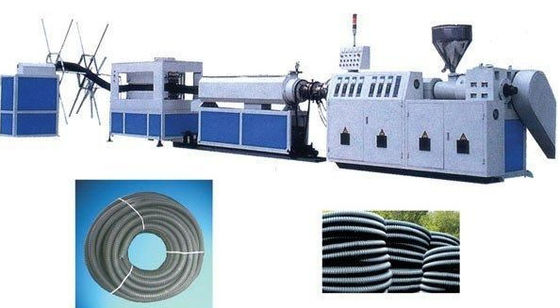 Un bon prix. Ligne en plastique d'extrusion de tuyau de PE, extrudeuse optique ondulée de plastiques de tuyau de douille de protection de câble de conduit en ligne