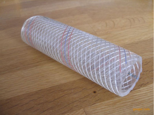 Un bon prix. tuyau en plastique de la fibre 50HZ faisant l'extrudeuse de tuyau de la chaîne de production de tuyau de PVC/PVC en ligne