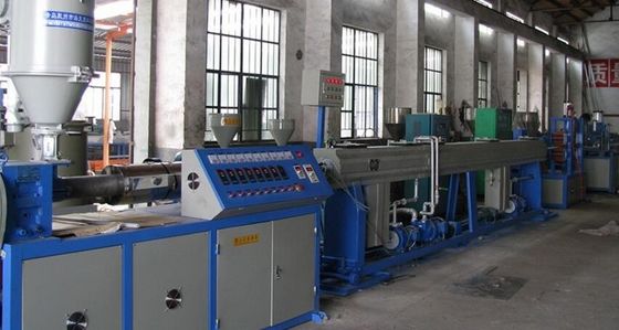 Un bon prix. Diamètre en plastique de machine d'extrusion de conduite d'eau du PE PPR de contrôle de PLC 16 - 63mm en ligne