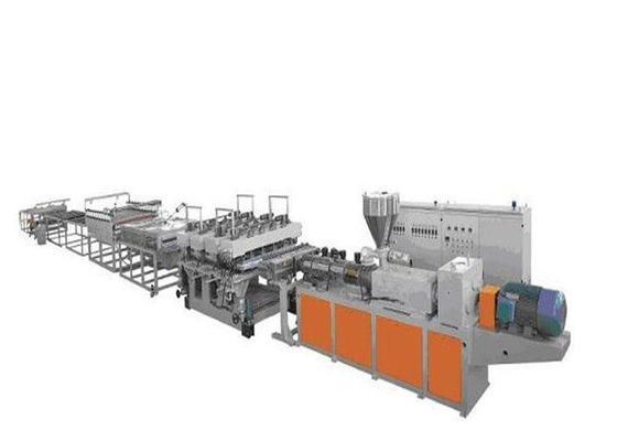 Un bon prix. Conseil de plastique faisant Wpc l'extrusion usiner/l'extrudeuse de panneau vis de Fouble en ligne