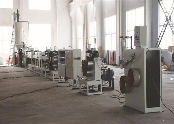 Un bon prix. Plastique pp attachant la bande faisant la machine/chaîne de production/extrudeuse à faible bruit en ligne
