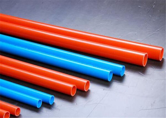 Un bon prix. Boudineuse à vis simple d'équipement d'extrusion de tuyau de PVC de drainage avec le refroidissement d'air/par l'eau en ligne