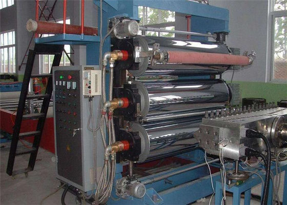 Un bon prix. Ligne simple d'extrusion de feuille de grille de cavité du PC pp de vis, feuille de soleil de PC faisant la machine en ligne