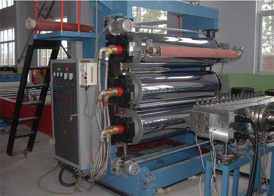 Un bon prix. Machines en plastique d'extrusion de boudineuse à vis de PVC de feuille libre jumelle de mousse en ligne