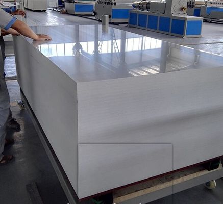 Un bon prix. Double machine de boudineuse à vis de Celuka de panneau automatique de mousse pour le panneau de meubles en ligne