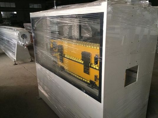 Un bon prix. Ligne en plastique flexible d'extrusion du PE pp PPR/chaîne de production en plastique de tuyau en ligne