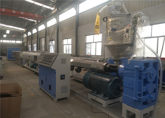 Un bon prix. ligne en plastique tuyau en plastique d'extrusion de tuyau de 20mm - de 63mm du PE PPR pp faisant la machine en ligne