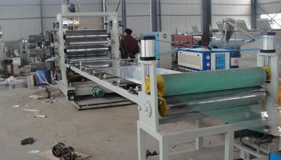 Un bon prix. Ligne en plastique d'extrusion de feuille, machines jumelles d'extrusion de PVC de vis en ligne