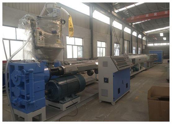 Un bon prix. Ligne de production de tubes en PE en alliage d'aluminium Le même niveau de machines que l'Allemagne Pour les produits en ligne