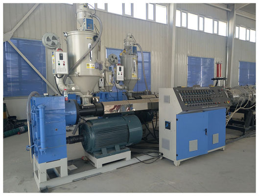 Un bon prix. La ligne en plastique d'extrusion de tuyau de PE, OIN de la CE de machine d'extrudeuse de conduite d'eau de PE délivrent un certificat en ligne