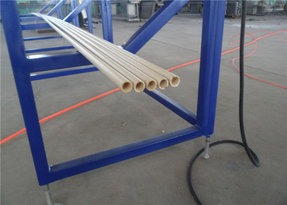 Un bon prix. Ligne d'extrusion de tuyau de jumeau de PVC UPVC CPVC/tuyau électrique de conduit faisant la machine en ligne