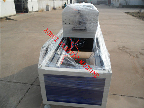 Un bon prix. Ligne en plastique moteur 110KW - 360KW d'extrusion de tuyau de PVC UPVC de Simens d'utilisation en ligne