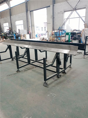 Un bon prix. Ligne en plastique automatique machine électrique d'extrusion de tuyau d'extrusion de tuyau de PVC en ligne
