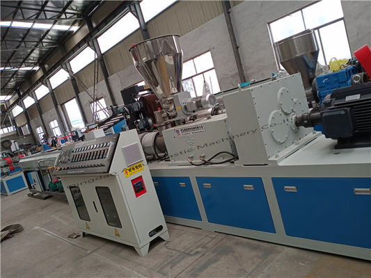 ligne 120Kg/H d'extrusion de tuyau de PVC de vis du double 110kw