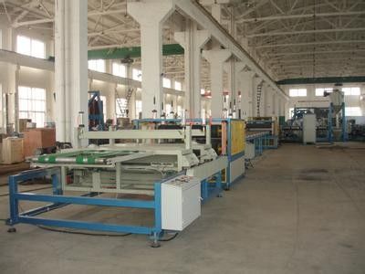 Un bon prix. Ligne en plastique d'extrusion de panneau de l'ABS/PMMA pour la baignoire et le réfrigérateur en ligne