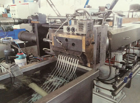 Un bon prix. Machine en plastique de granules de flocons de bouteille d'ANIMAL FAMILIER, extrudeuse de granule d'anneau de l'eau en ligne