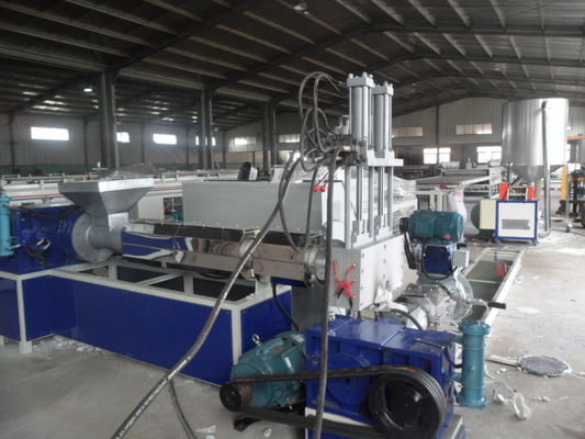 Un bon prix. Boudineuse à vis simple réutilisée double par étape de granule, machine de granule de flocon de bouteille en ligne