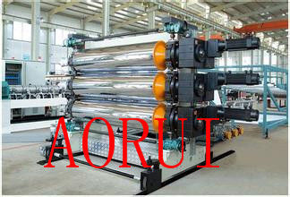 Un bon prix. Extrudeuse de feuille en plastique de PVC de vis jumelle, machine en plastique d'extrusion de feuille de paquet de nourriture en ligne